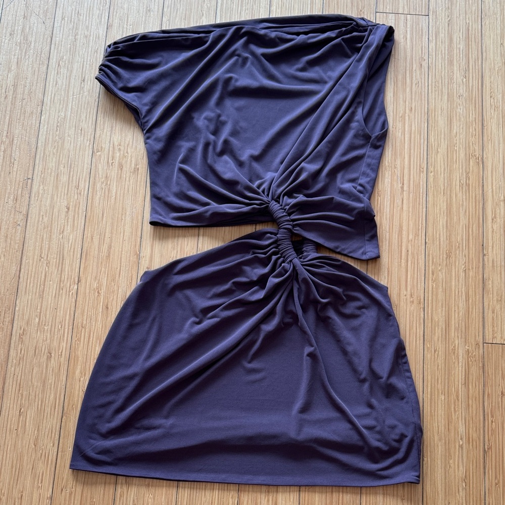 Chic Women's Mini Skirt in Deep Purple